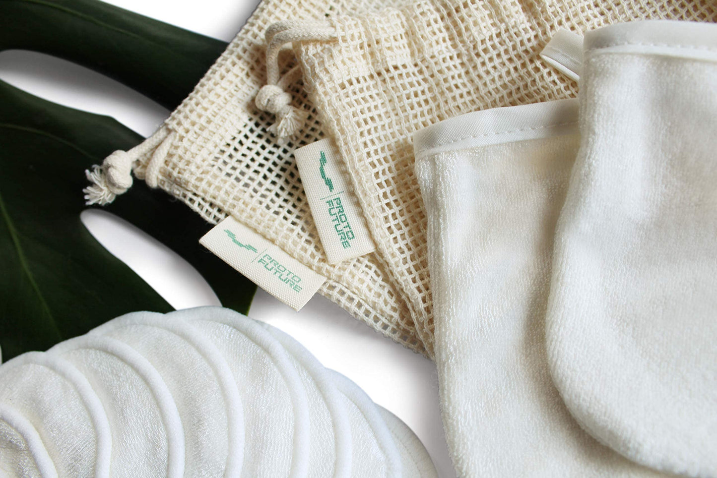 Proto Future Reusable Makeup Remover Pads – 20 Organic Bamboo Pads with 2 Gloves and 2 Cotton Mesh Bags. Washable, Ecofriendly and Zero Waste… (Individual)