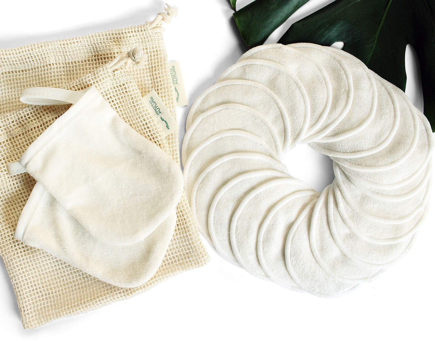 Proto Future Reusable Makeup Remover Pads – 20 Organic Bamboo Pads with 2 Gloves and 2 Cotton Mesh Bags. Washable, Ecofriendly and Zero Waste… (Individual)